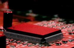 Electronic chip running embedded software