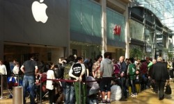 Did you beat the queues and get your iPad 2
